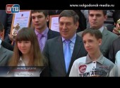 Встреча мэра Волгодонска Виктора Фирсова с одаренными детьми